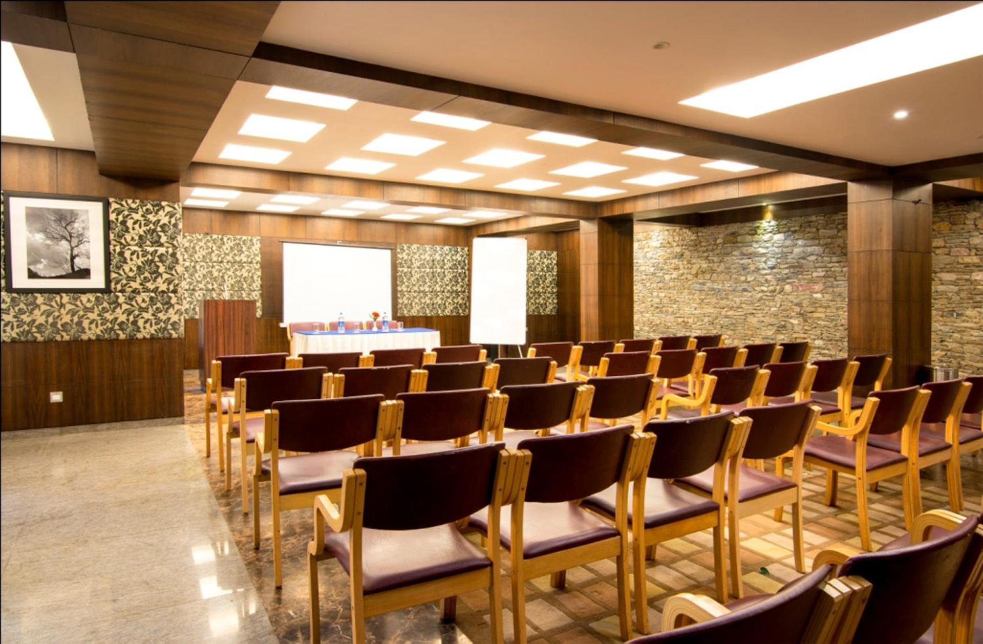 Vikram Vintage Inn Nainital Εξωτερικό φωτογραφία